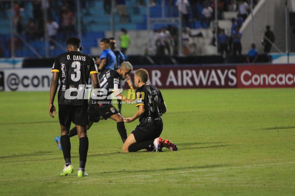 Fotos: La celebración de los panameños tras conseguir el empate en el Nacional y las caras largas en Olimpia