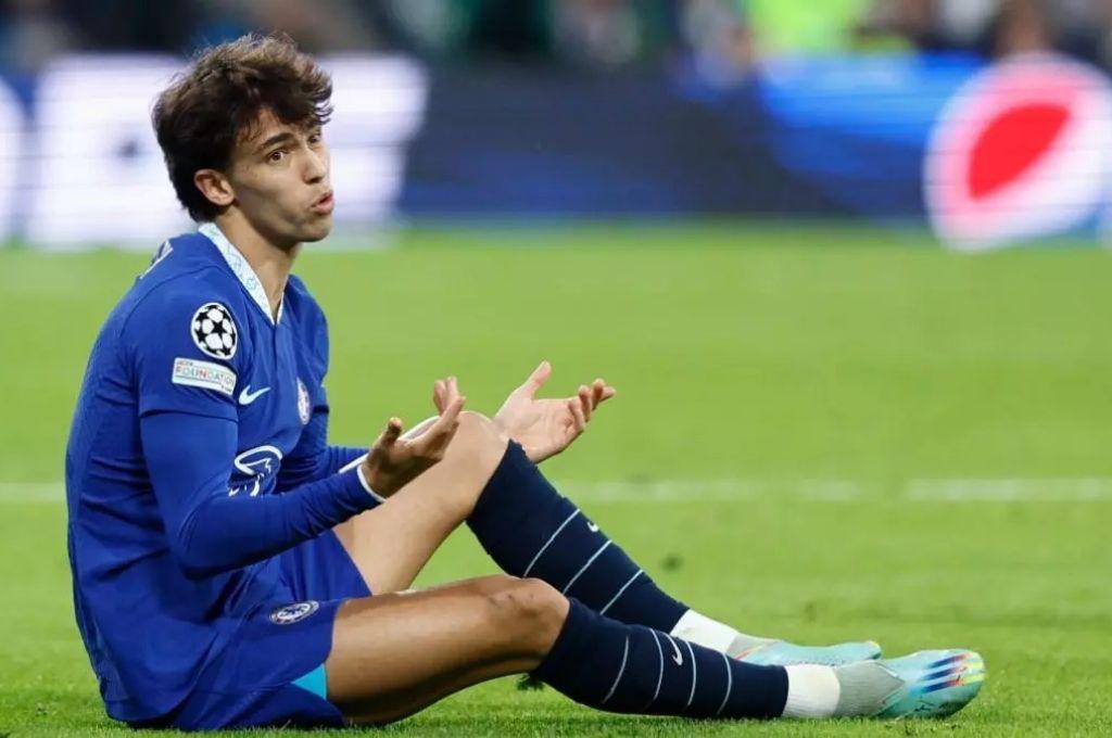 Messi rompe el mercado de fichajes en el Inter Miami, Flick sufre la tercera baja en Barcelona y Pirlo vuelve a las canchas