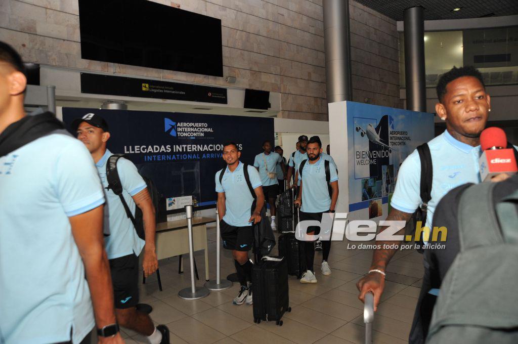 La tremenda sorpresa que se llevó Palma, la cara seria de Rueda y ¿por qué los seleccionados llegaron con calcetas altas?