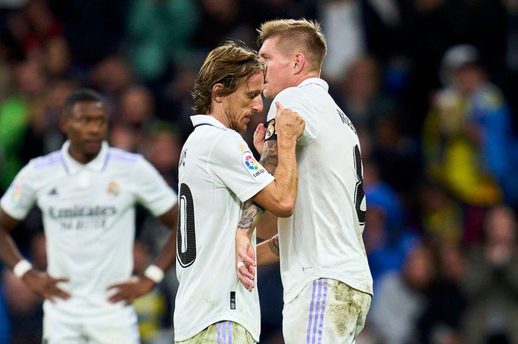 OFICIAL: Real Madrid anuncia su primera renovación para la temporada 2023-24; el tiempo que firmó y su salario