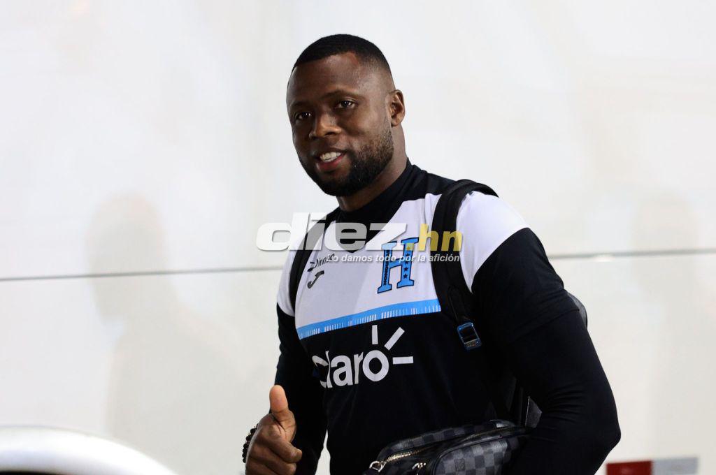 Las primeras imágenes de Yustin Arboleda con la camisa de la Selección de Honduras y un invitado especial en el entreno