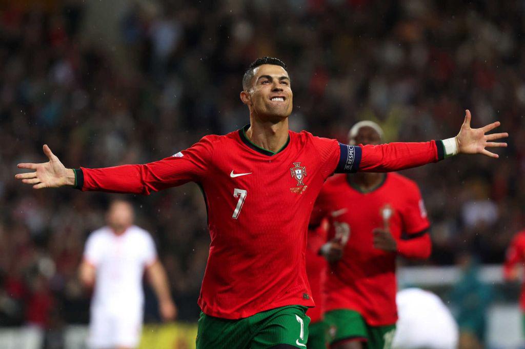 Cristiano Ronaldo se enojó y explota en redes contra un excompañero del Real Madrid dejando un tremendo dardo