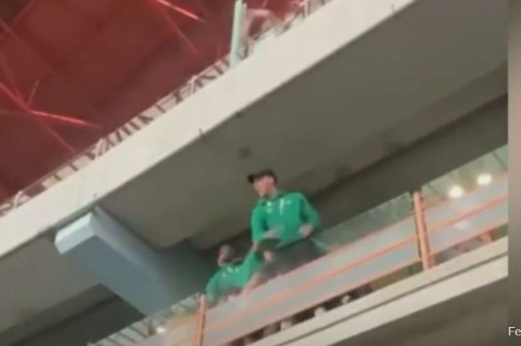 Jugador de Portugal es castigado por herir a padre e hija en pleno partido: partió un vidrio y la pequeña terminó en el hospital