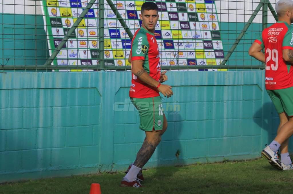 Lucas Campana, el delantero argentino de Marathón: “Los goles los grito con el corazón, espero meter muchos acá”