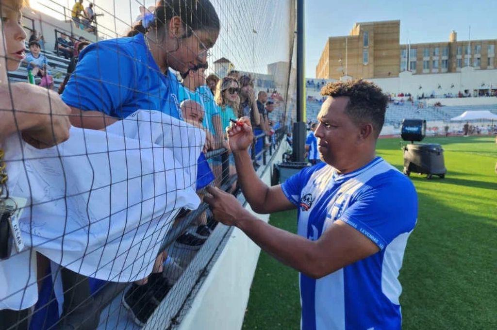 Honduras y Costa Rica reviven su histórica rivalidad en clásico de leyendas