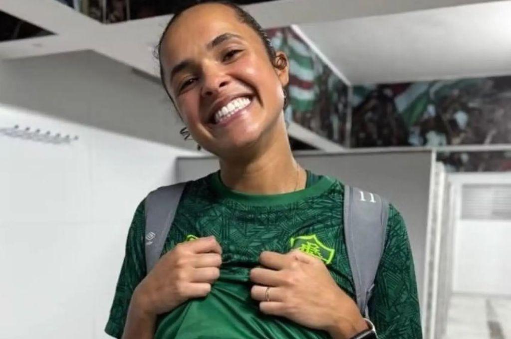 ¿Irresponsable? Jugó un partido de voleibol con cinco meses de embarazo y desata la polémica: “no puedo tirarme boca abajo”