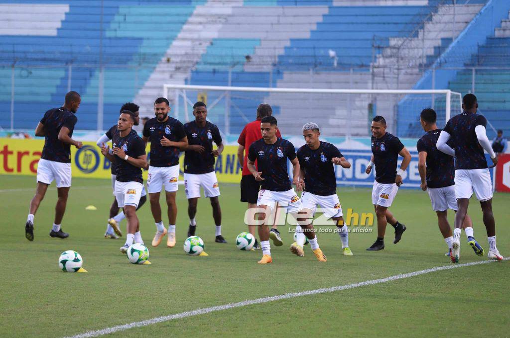 El descartado de Troglio, el duro golpe que recibió Arboleda, la pincelada de Alexy Vega y la belleza que invadió el Chelato Uclés