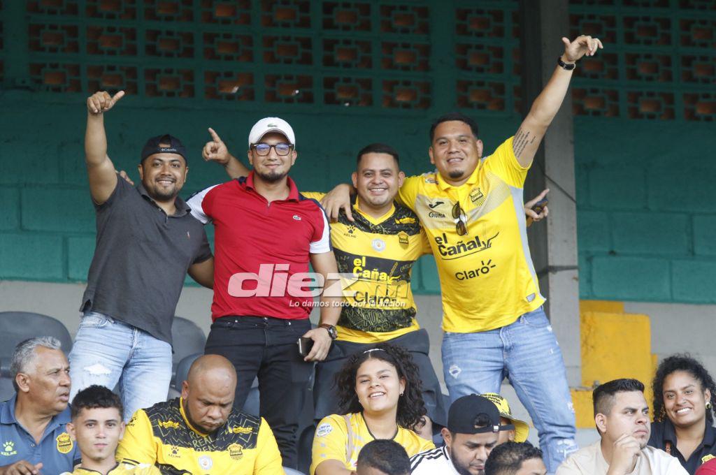 Muchas bellezas y gran ambiente en el estadio Morazán para el clásico entre Real España-Olimpia