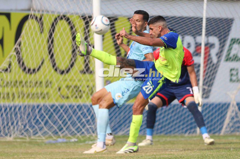 El ambiente que se vivió en el Olancho FC-Motagua y la euforia de Jonathan Rougier tras detener un penal; fue el “MVP”