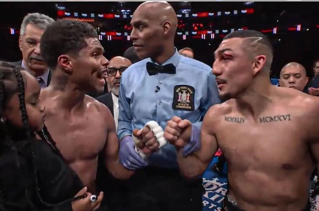 La decisión que tomó la madre de Teófimo López, el insulto del padre y el boxeador que se burló del catracho tras perder ante Shakur