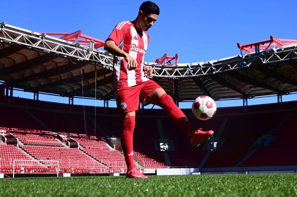 Día y hora para ver el debut del hondureño Luis Palma con el Olympiacos en la Súper Liga de Grecia