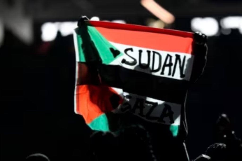 Trump se burló de Taylor Swift, el artista que fue detenido en el show de medio tiempo y lo que hizo Messi en el Super Bowl 2025