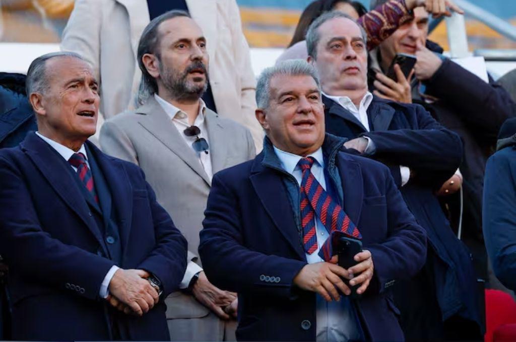 Cristiano Ronaldo lo quiso en su club: Laporta deja de ser presidente del Barcelona y se confirma su reemplazo