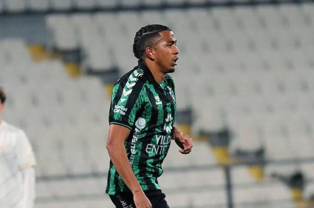 Rigoberto Rivas enciende las alarmas tras abandonar el partido en la paliza del Kocaelispor