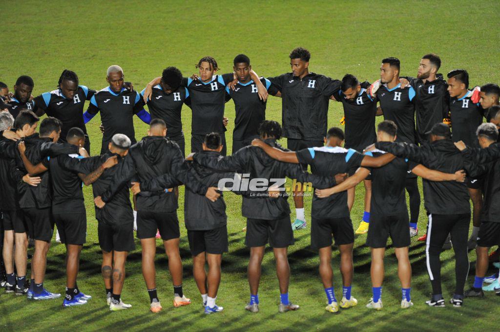 La charla de Rueda con Luis Palma y David Ruiz cambia de “look”: El último entrenamiento de Honduras de cara al choque con México