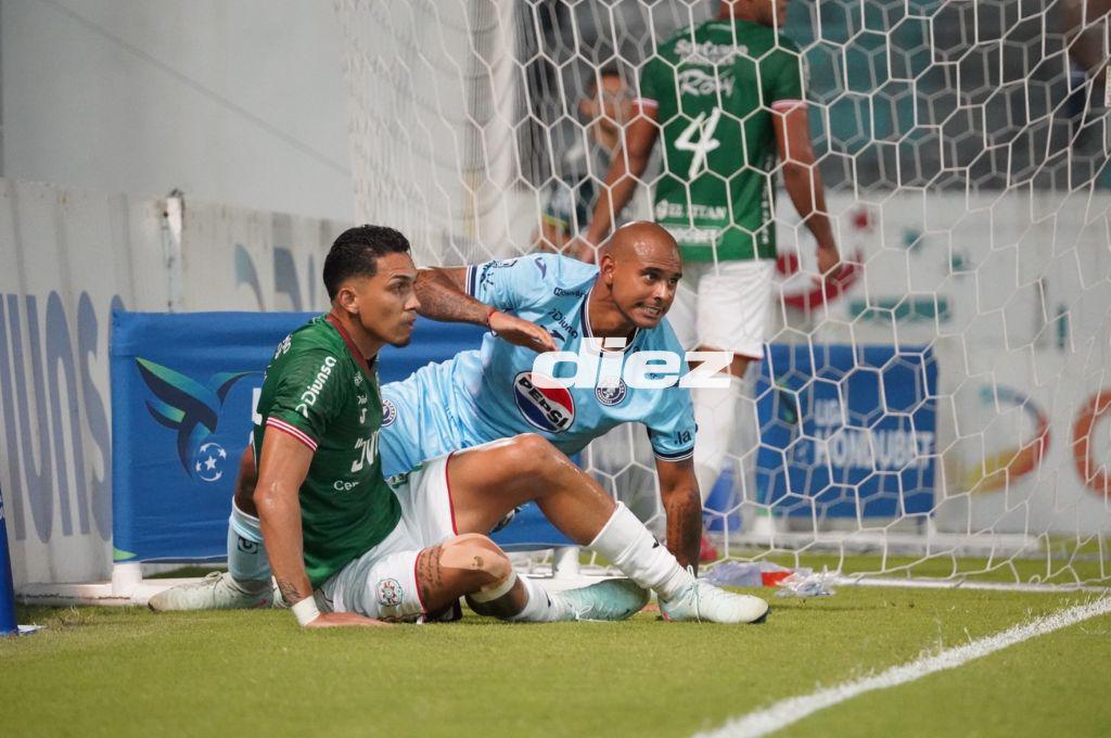 El provocador gesto de jugador de Motagua, niño sorprende a Anangonó y el abrazo de Diego Vázquez con su hijo tras el gol