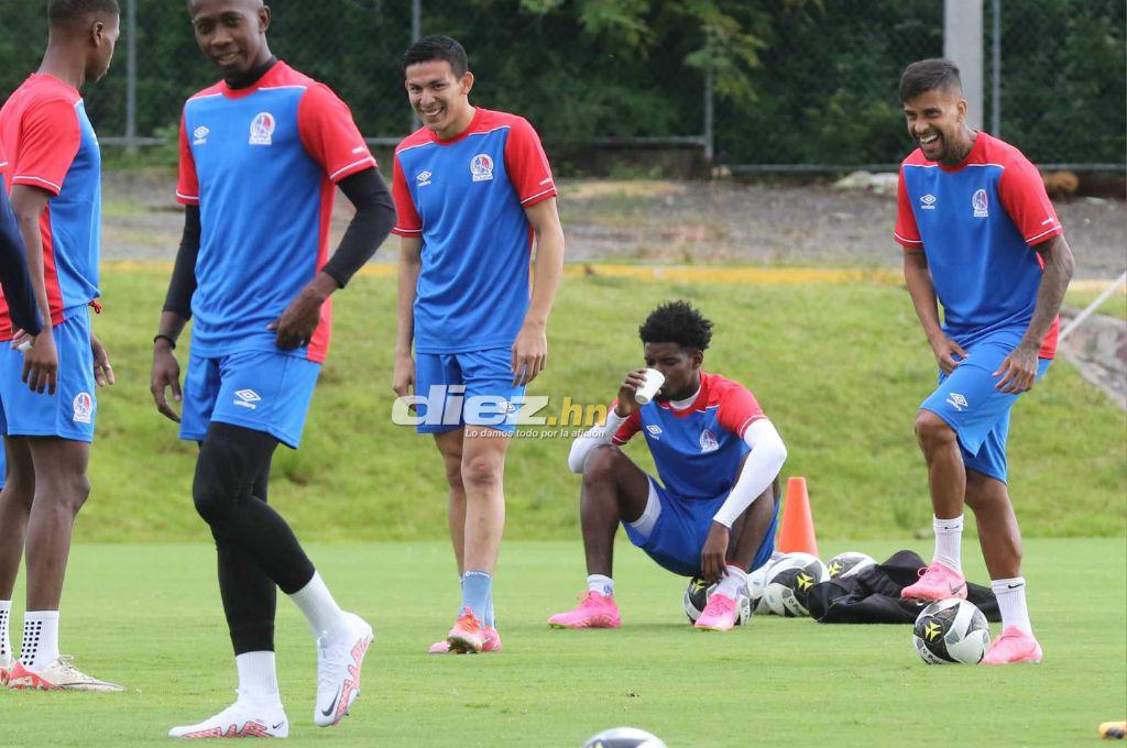 El nuevo uniforme que estrenó Olimpia, el único jugador lesionado y gran ambiente previo al duelo ante Génesis