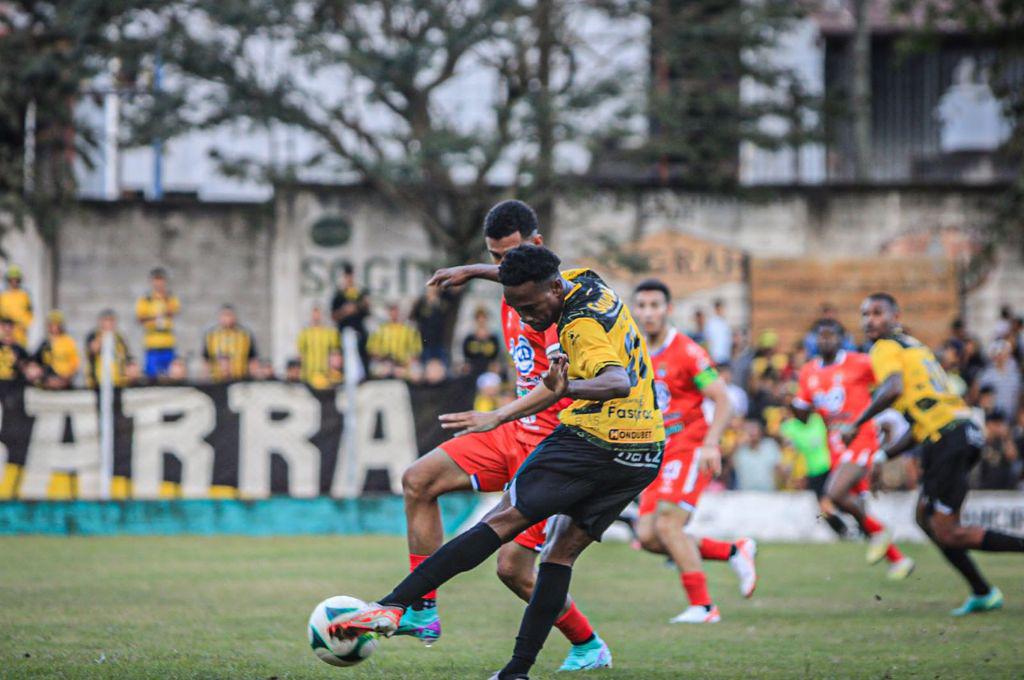 El renovado Real España de Miguel Falero ganó su primer partido del 2024 ¿Jugaron los fichajes?