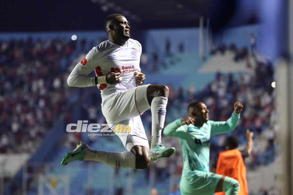 El festejo ‘tiktokero’ de Chirinos, el problema que pasó entre Najar y Auzmendi y la visita de Rueda en el Olimpia-Motagua