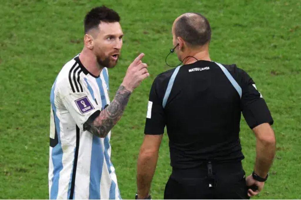 “Messi me llamó y me pidió disculpas por las duras palabras que me dijo; era alguien diferente en ese partido”