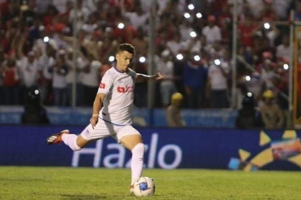 De ser tricampeón con Olimpia a jugar fútbol sala: así es la nueva vida del ex mediocampista que conquistó a Troglio