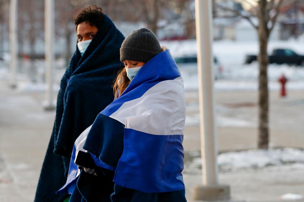 Hondureños congelándose y los gringos sin camisa: Las inolvidables imágenes del EEUU vs Honduras en Minnesota