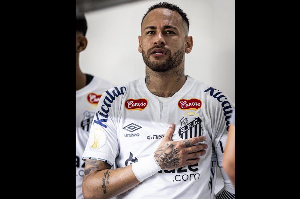 Neymar regresó a Santos con debut amargo: un jugador se burló del ‘10’ en su cumpleaños y lo que hizo un guardia seguridad