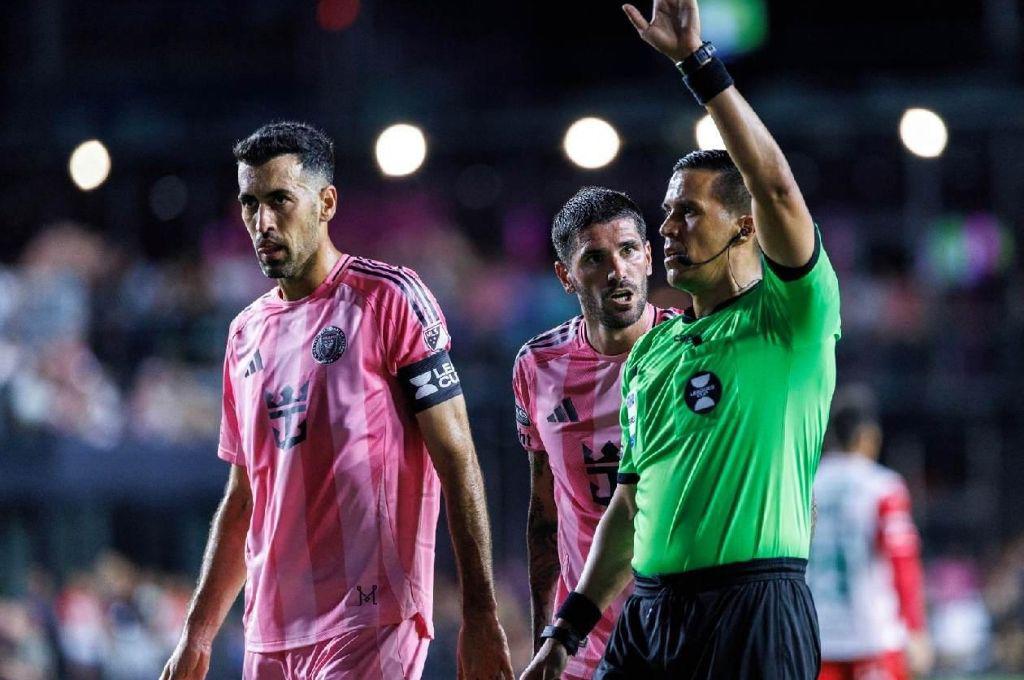 La bronca que tuvo Messi ante Necaxa, revelan la lesión del argentino y los amigos de Leo salvan al Inter Miami en la League Cup