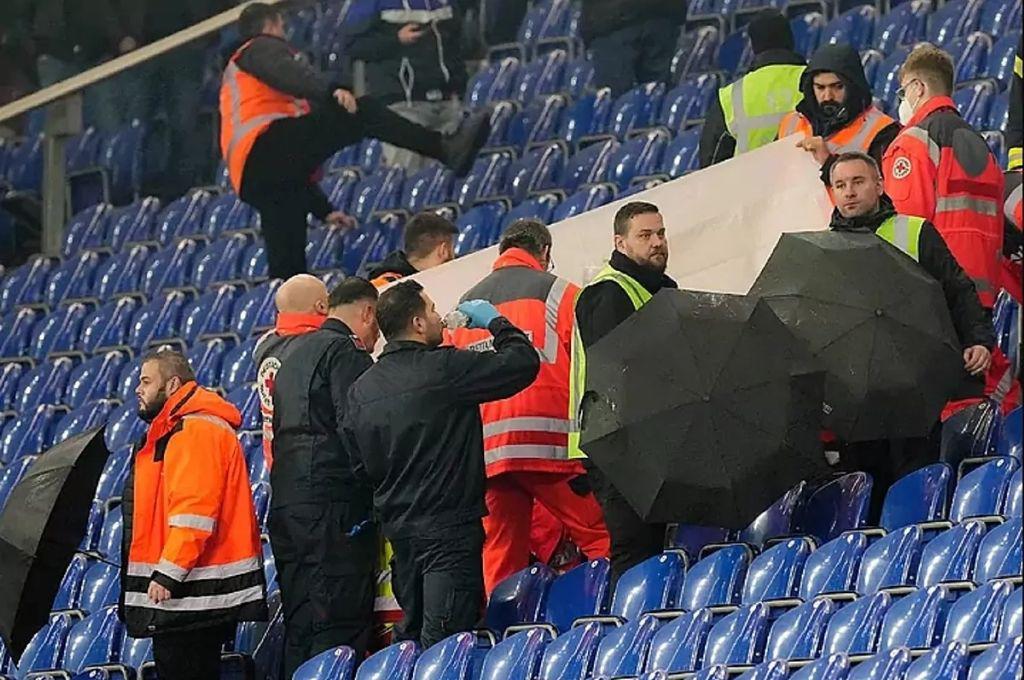 Tragedia en Europa: falleció en estadio histórico cuando ya todos se habían ido y revelan la causa de su muerte