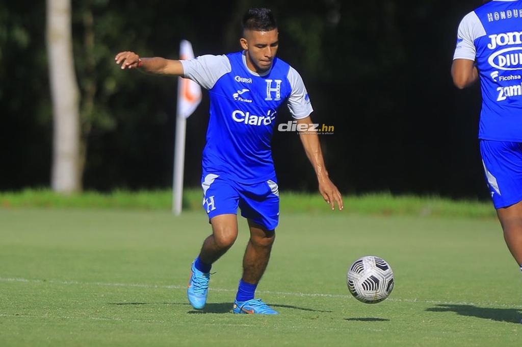 Con una sorpresiva defensa y Romell Quioto en punta: El inesperado 11 titular que Bolillo Gómez usará contra Panamá en el estadio Rommel Fernández