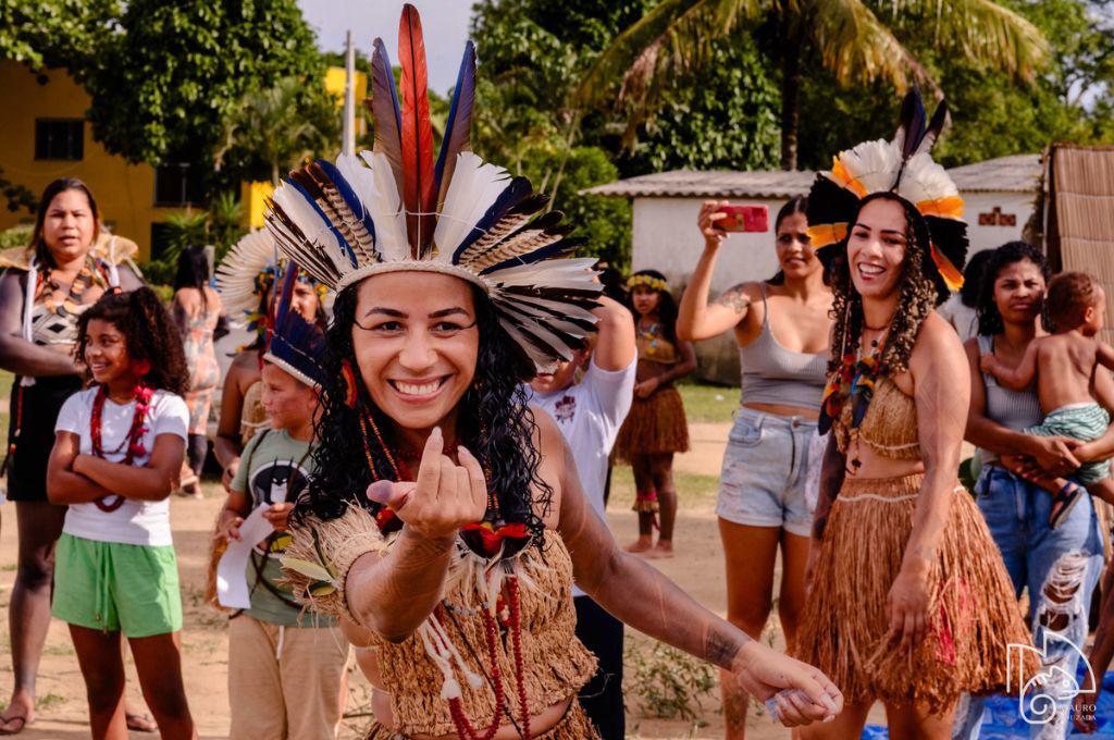 A sus 10 años se 'tatuó' todo su cuerpo: la razón por la que joven futbolista se vuelve viral en las redes: Son voces ancestrales...