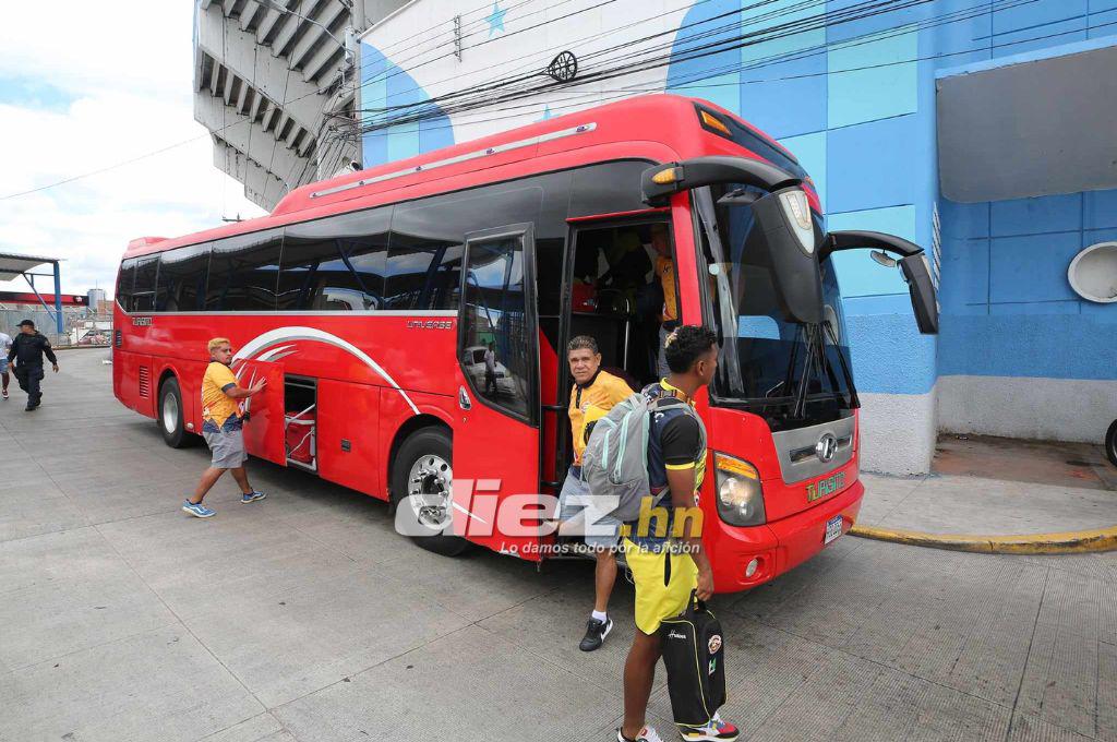 Olimpia-Génesis: ¿Qué pasó con Tilguath en su llegada?, el show de la Ultra Fiel y el gesto de los jugadores con la afición blanca
