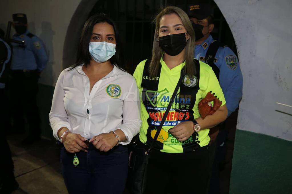 La frustración de Welcome, el festejo del Olancho y el ‘firulais’ en la cancha: así se vivió en fotos la final de la Liga de Ascenso