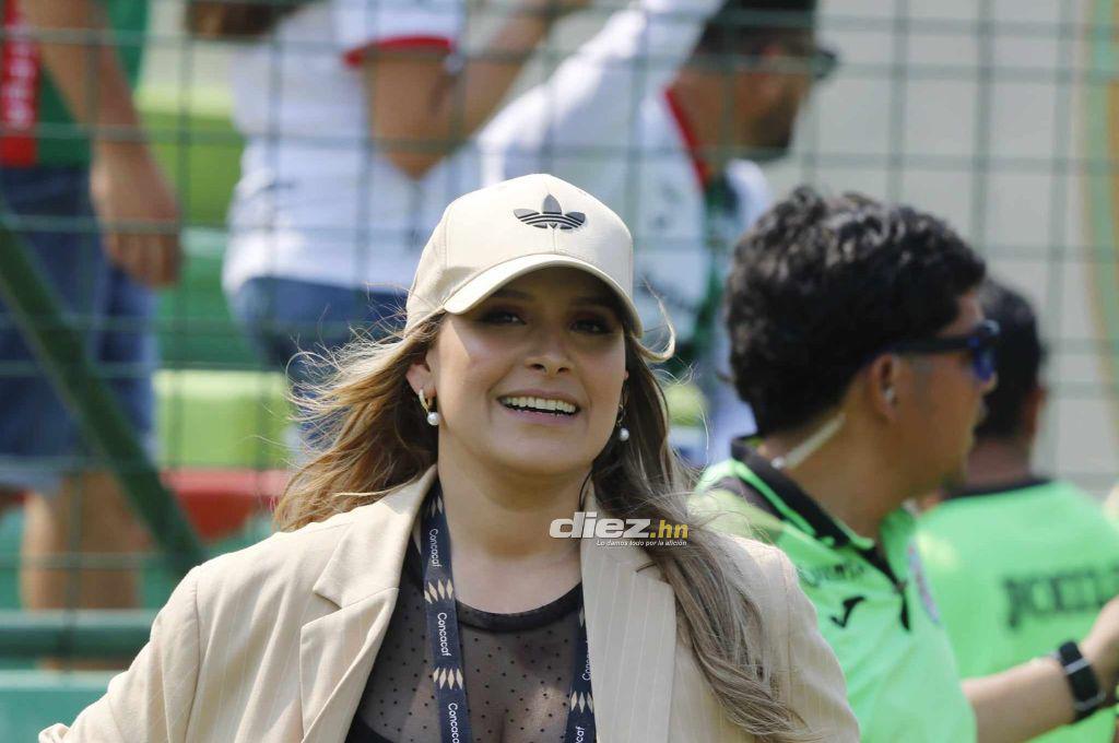 El ambiente en el Yankel por el clásico Marathón-Real España; las bellas mujeres que deslumbran en las graderías