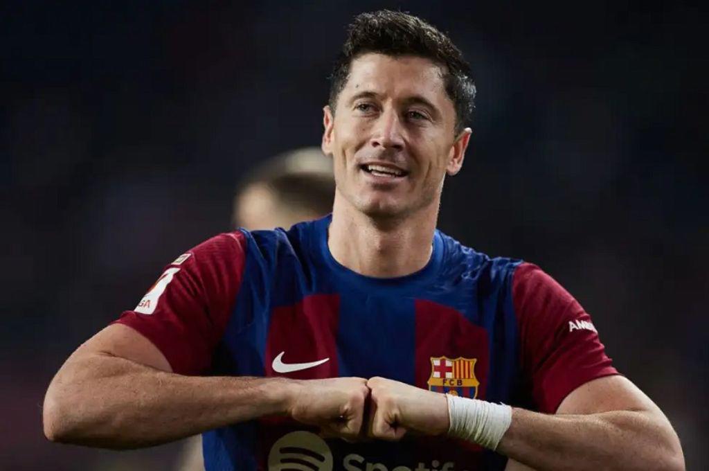 Lewandowski no lo quiere tener en el Barcelona y Deco ya lo sabe junto a Flick: “No vería con buenos ojos su llegada...”