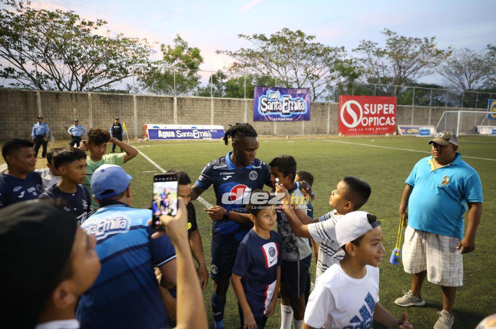 Así fue el re-debut de Rubilio Castillo con Motagua y Auzmendi brilló ¿Qué dorsal le dieron a “Roruca”?