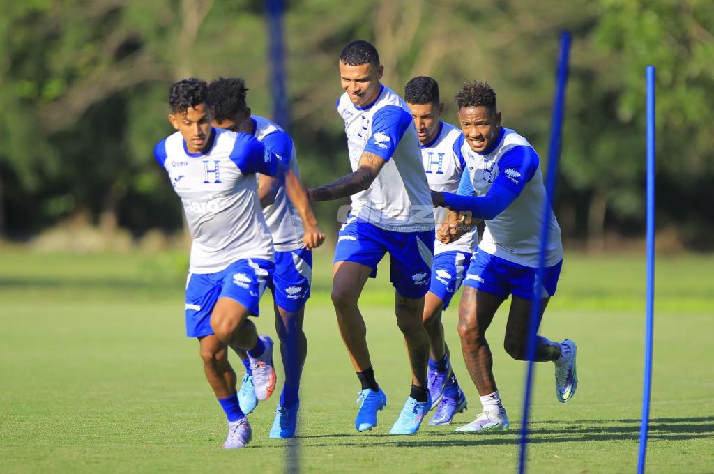 ¿Charlas íntimas con los titulares? Así cerró la Selección de Honduras su sesión previo al cierre de la octagonal