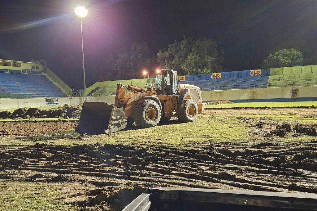 ¿Será como el Nacional? Así lucen los avances en el cambio césped del estadio Juan Ramón Brevé Vargas de Olancho
