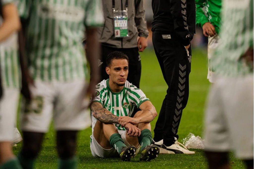 Fracasó con el United y llegaría al Barcelona, se le cae un fichaje a Xabi Alonso y Guardiola desea a una estrella de Flick