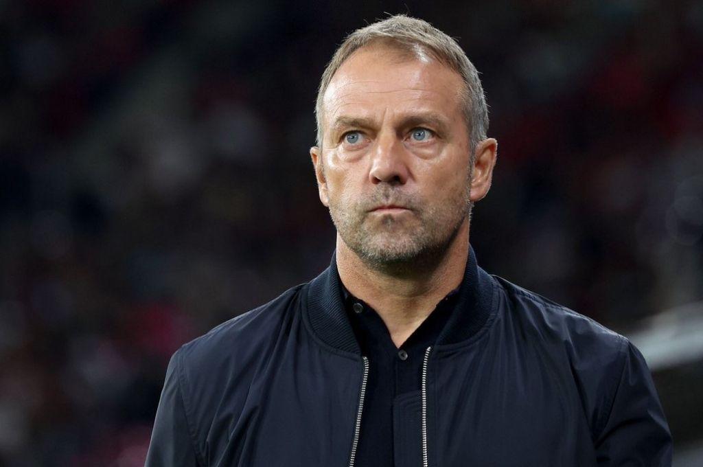 Flick más duro que nunca: revelan el tremendo castigo que pone por llegar tarde a los entrenos del Barcelona: Enviar una foto...