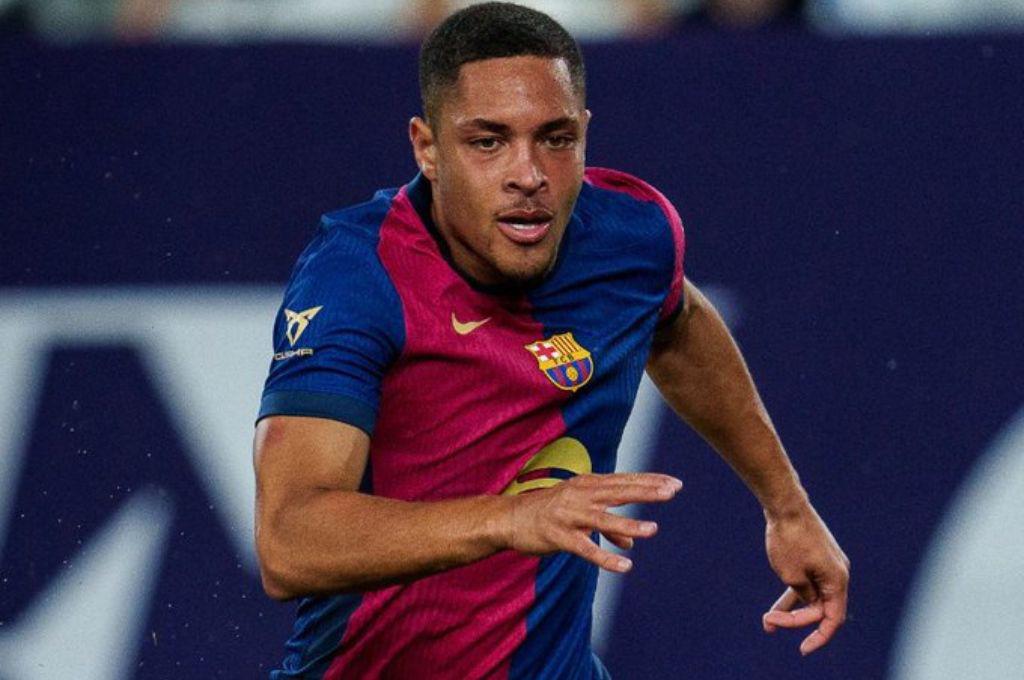 OFICIAL: Vitor Roque, fichaje del Barcelona de 61 millones, tiene nuevo equipo en la Liga de España