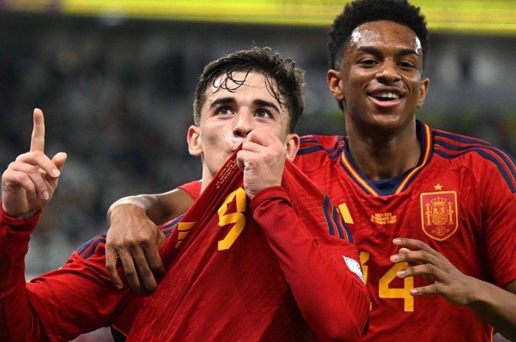 Sale a la luz: Keylor Navas tuvo fiesta con varios jugadores previo al 7-0 que le metió España en el Mundial de Qatar 2022