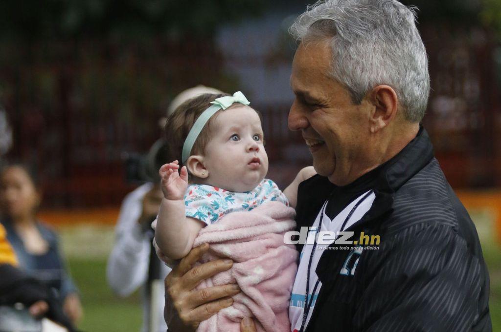 Así fue el entreno de Honduras tras el gane ante México: alegría total de Luis Palma y el jugador que trabajó en solitario