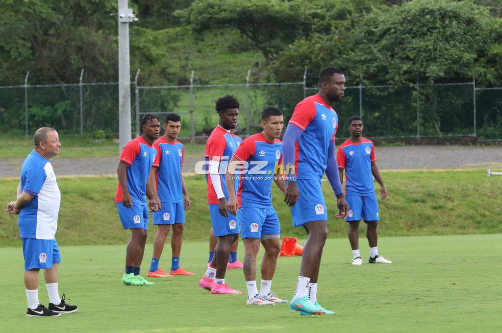 El nuevo uniforme que estrenó Olimpia, el único jugador lesionado y gran ambiente previo al duelo ante Génesis