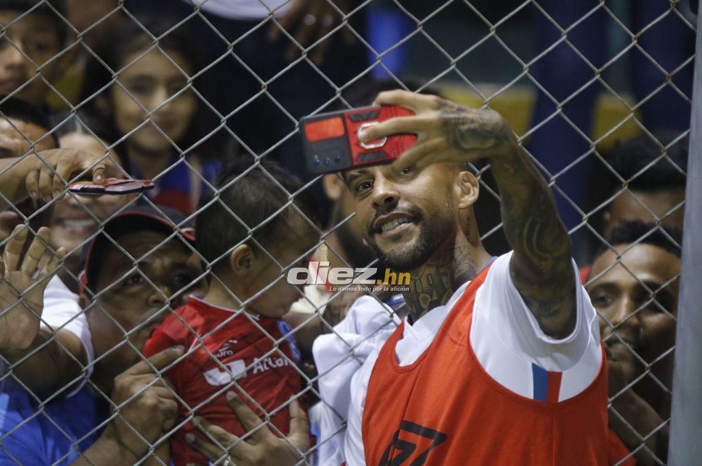 NO SE VIO EN TV: Ramiro Rocca a lo Cristiano Ronaldo, las selfies de Gabriel Araújo y las bellas chicas