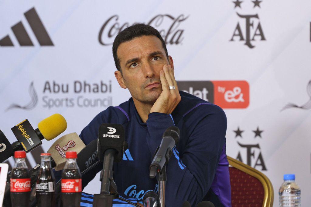 Scaloni revela que no todos los convocados están al 100%: “Existe la posibilidad de que nuestra lista de 26 jugadores cambie”