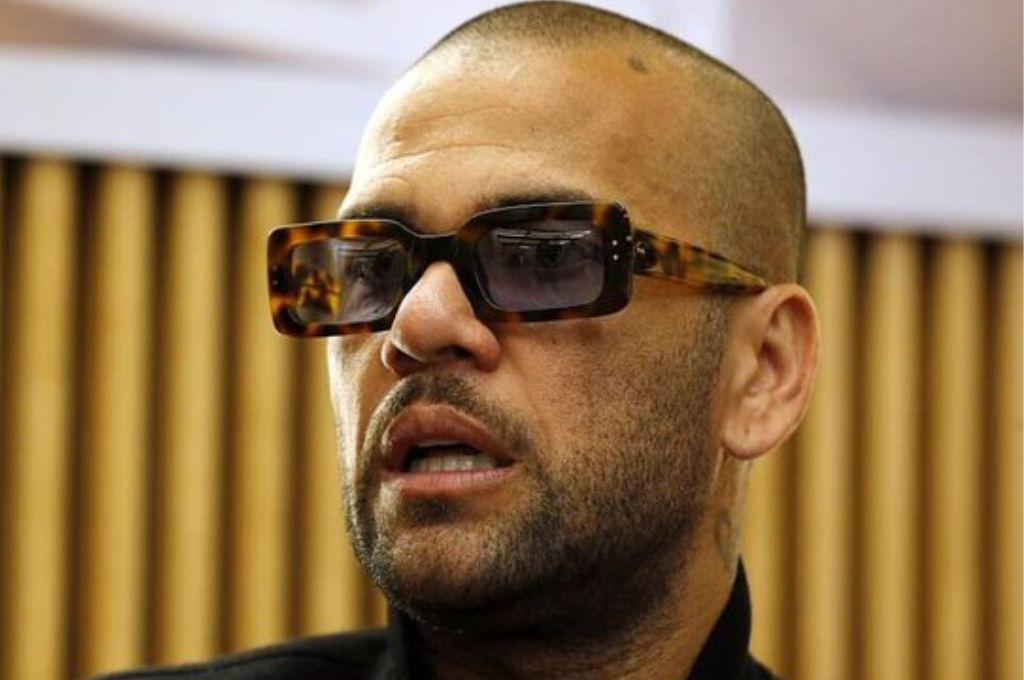 Dejan mal parado a Dani Alves: El testimonio de las amigas de la víctima; también tenía intenciones sexuales con ellas