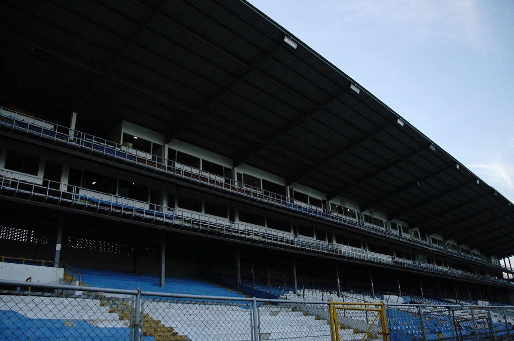 Así fue el regreso de Fabián Coito a Honduras: No se saludaron con Héctor Vargas y el Morazán está como mesa de billar