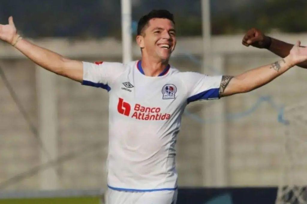 De ser tricampeón con Olimpia a jugar fútbol sala: así es la nueva vida del ex mediocampista que conquistó a Troglio