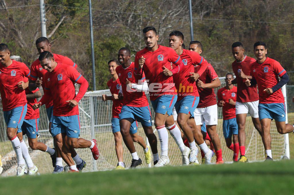 ¡Plagado de ausencias! El Olimpia de Pedro Troglio entrena diezmado previo al partido ante el Victoria